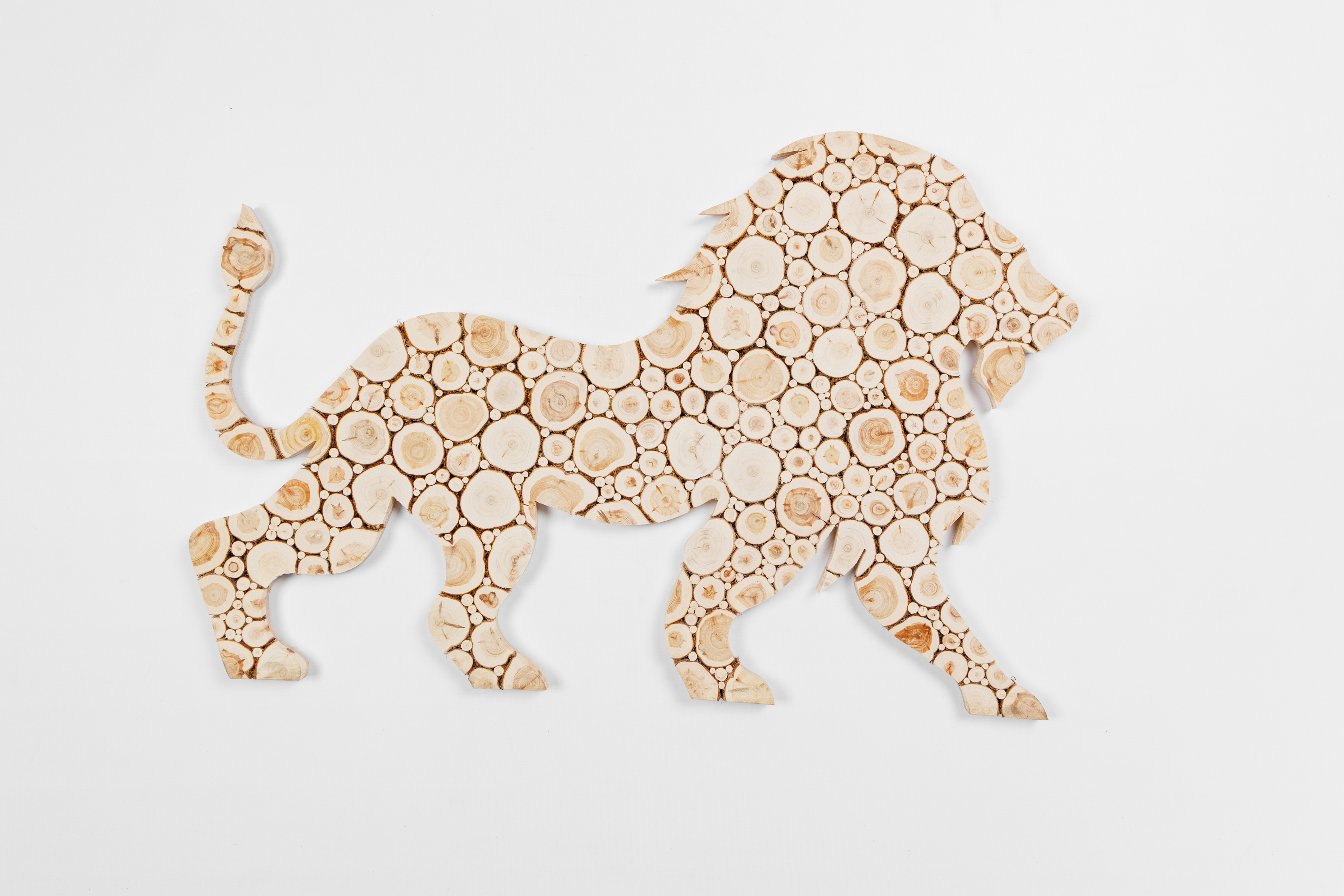 Панно животного большое можжевельник