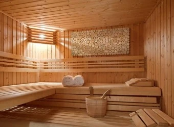 Панно из можжевельника (50х100см)